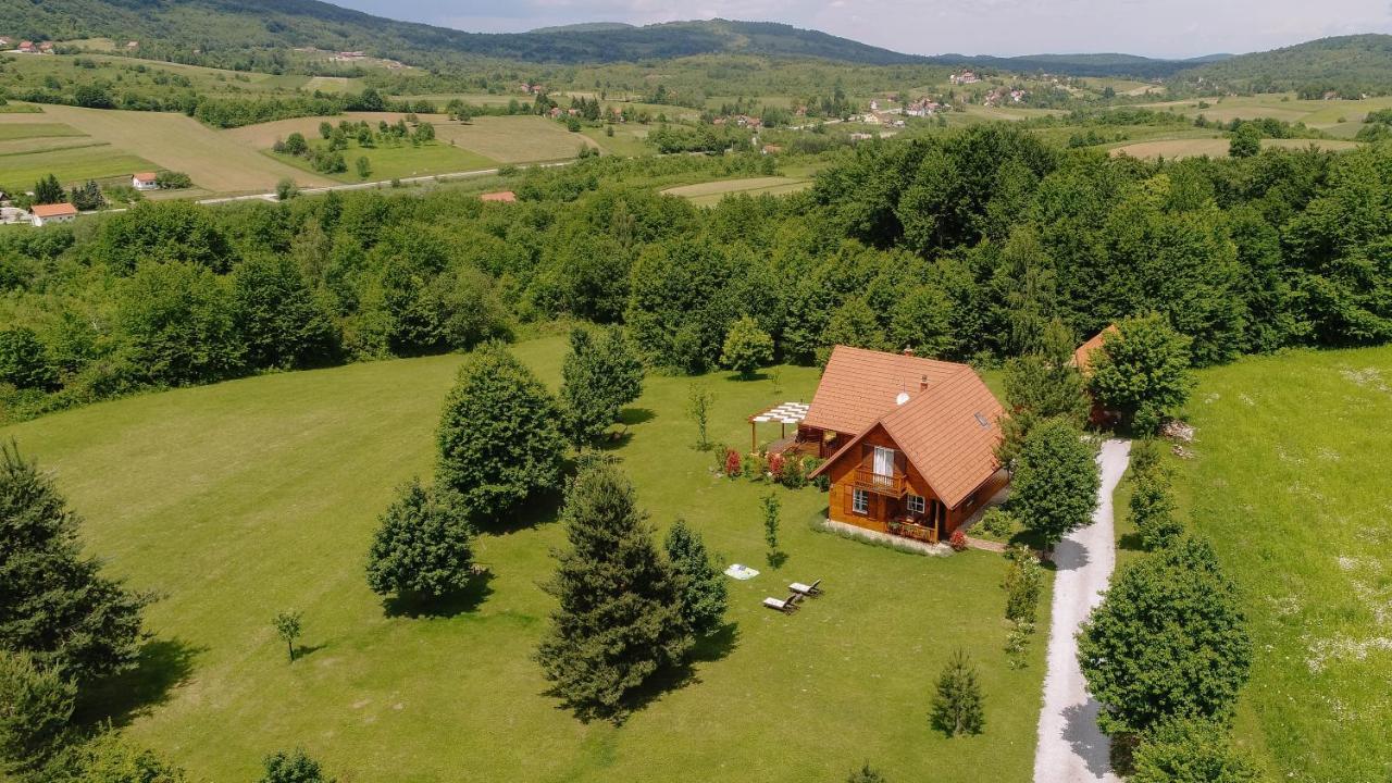 Holiday Homes Vita Natura 拉科维察 外观 照片