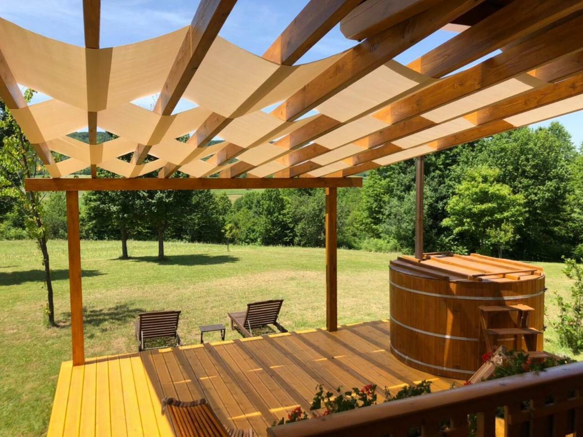 Holiday Homes Vita Natura 拉科维察 外观 照片